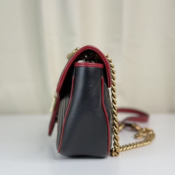 Gucci Black Leather Medium Marmont Flap Shoulder Bag - Picture 2 of 8